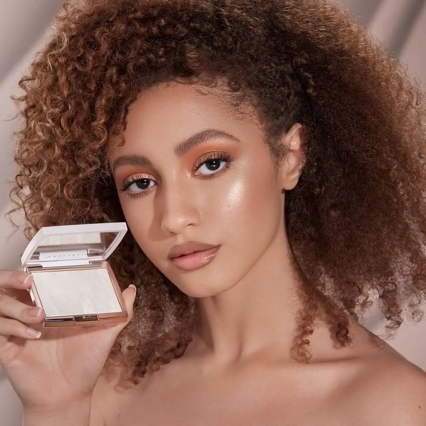 ANASTASIA - HIGHLIGHTER - ICED OUT | 11 g